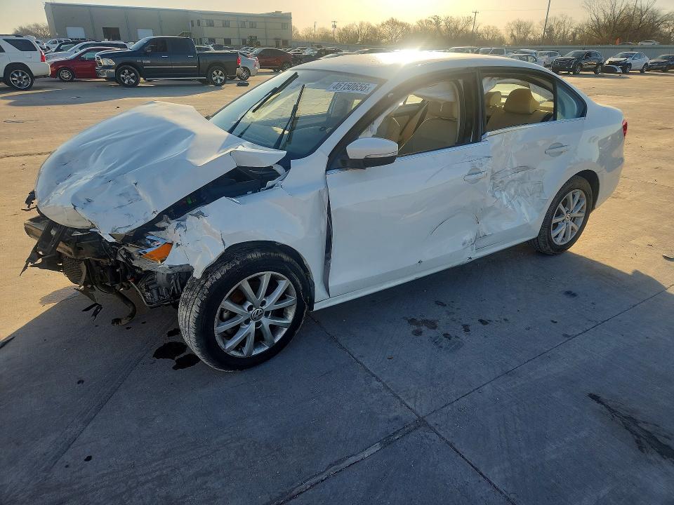 46150656 :رقم المزاد ، 3VWDX7AJXDM269104 vin ، 2013 Volkswagen Jetta مزاد بيع