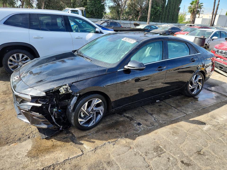 2025 Hyundai Elantra მანქანა იყიდება აუქციონზე, vin: KMHLP4DG9SU975031, აუქციონის ნომერი: 47443836