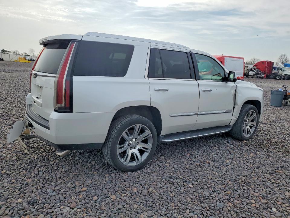 47689166 :رقم المزاد ، 1GYS4BKJ8GR436707 vin ، 2016 Cadillac Escalade مزاد بيع