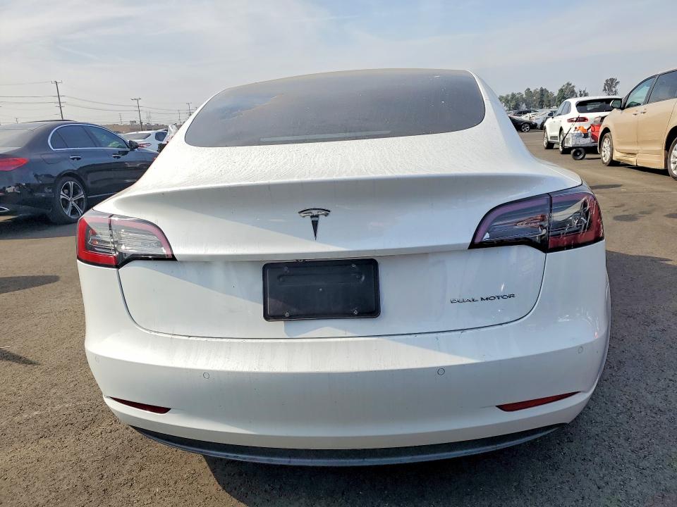 79659355 :رقم المزاد ، 5YJ3E1EB4KF391186 vin ، 2019 Tesla Model 3 مزاد بيع