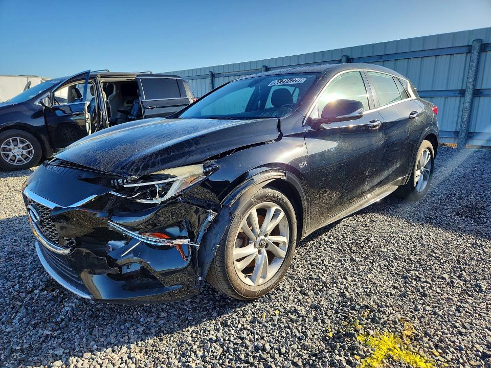 79609565 :رقم المزاد ، SJKCH5CP6HA033051 vin ، 2017 Infiniti Qx30 مزاد بيع