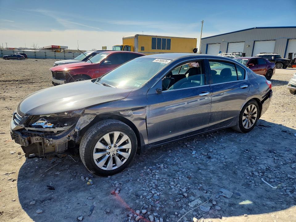 46768526 :رقم المزاد ، 1HGCR2F89DA207354 vin ، 2013 Honda Accord مزاد بيع