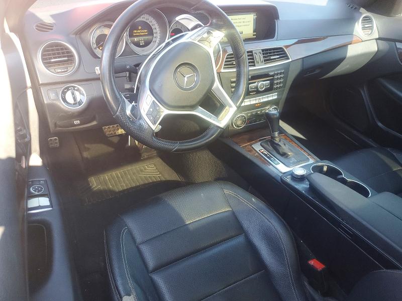 Продажа на аукционе авто 2015 Mercedes-benz C, vin: WDDGJ4HB0FG367981, номер лота: 46685736