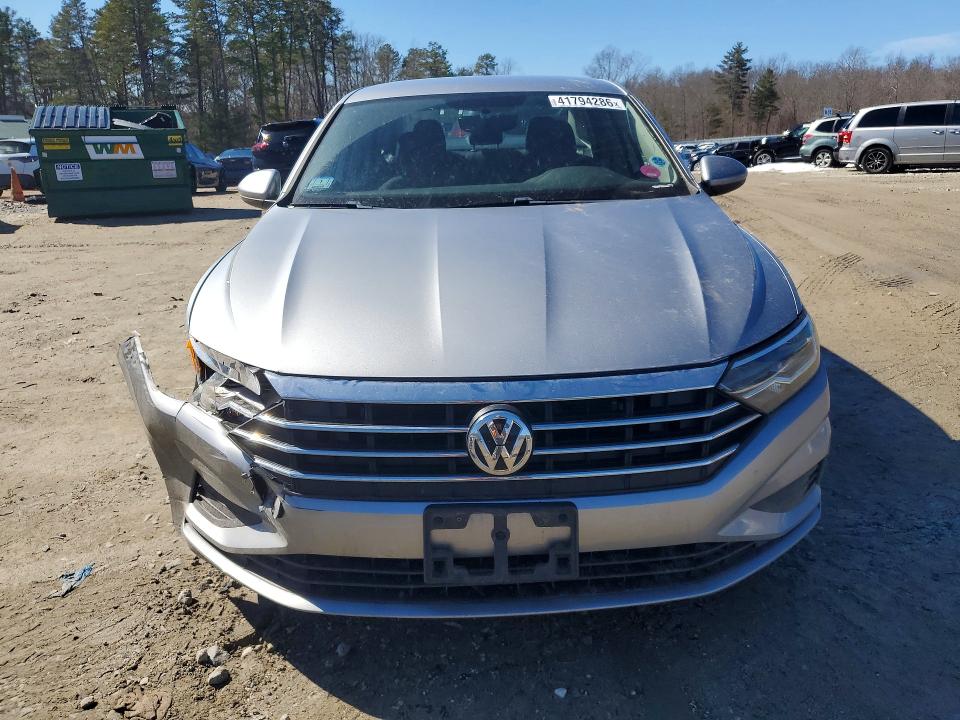 41794286 :رقم المزاد ، 3VWC57BU3KM209365 vin ، 2019 Volkswagen Jetta مزاد بيع