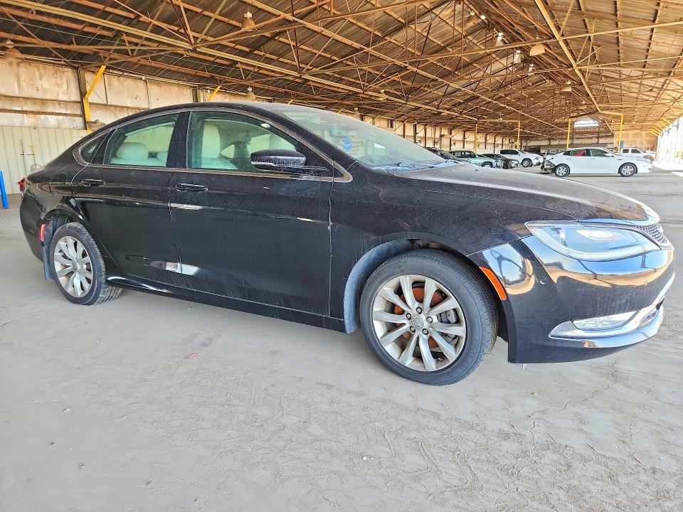 47530506 :رقم المزاد ، 1C3CCCCB0FN529287 vin ، 2015 Chrysler 200 مزاد بيع