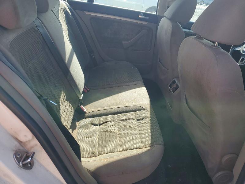 45773696 :رقم المزاد ، 3VWJX7AJ7AM025005 vin ، 2010 Volkswagen Jetta مزاد بيع