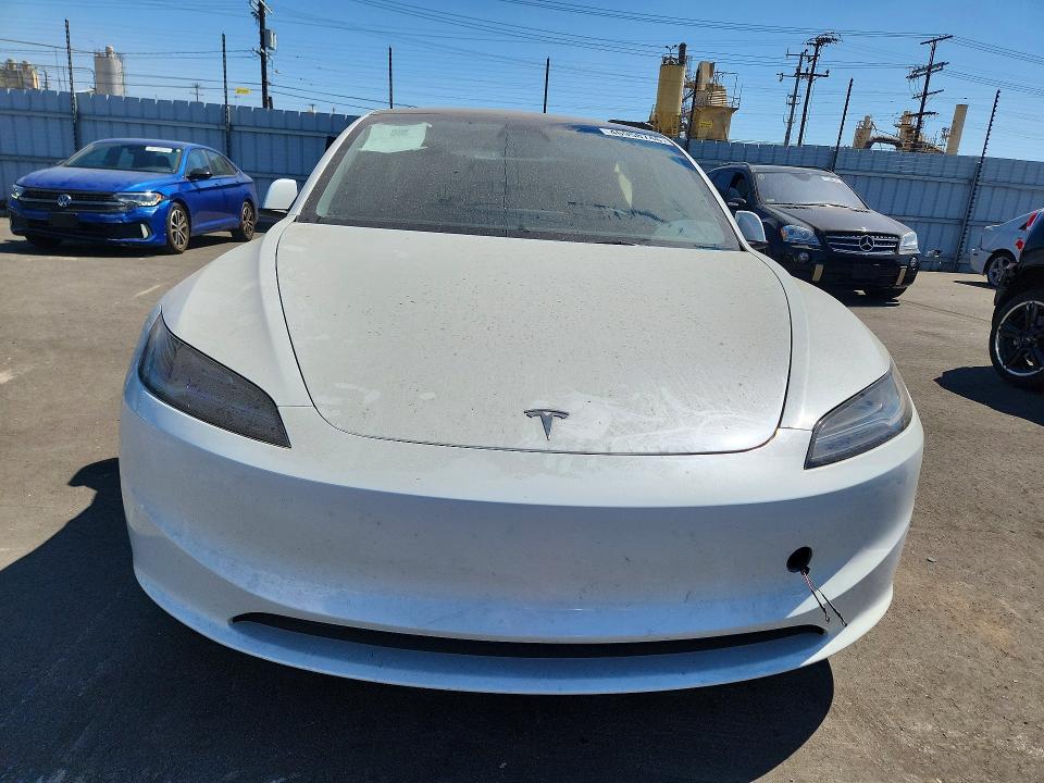 Продаж на аукціоні авто 2024 Tesla Model 3, vin: 5YJ3E1EA4RF729512, номер лоту: 46958746