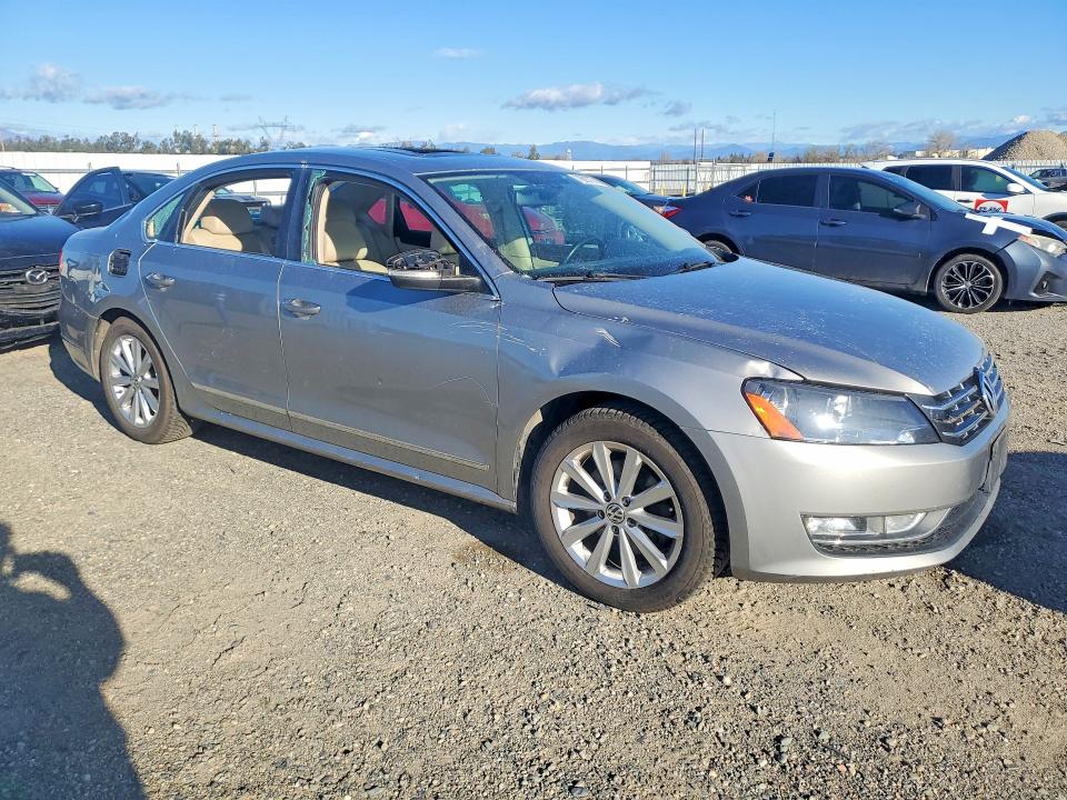Продаж на аукціоні авто 2013 Volkswagen Passat, vin: 1VWCN7A34DC110678, номер лоту: 79037745