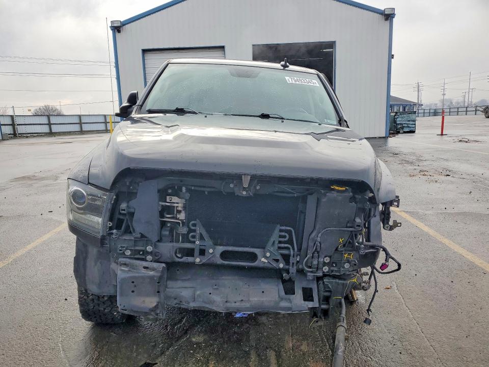 79493345 :رقم المزاد ، 3C6UR5NJ1JG192443 vin ، 2018 Ram 2500 مزاد بيع