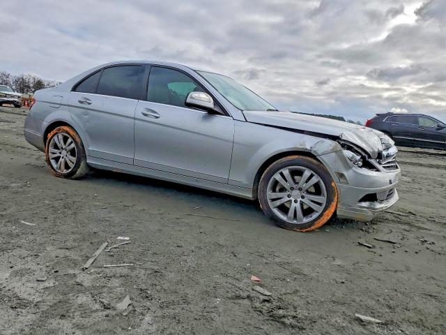 2009 Mercedes-benz C მანქანა იყიდება აუქციონზე, vin: WDDGF81X99F223662, აუქციონის ნომერი: 79637055