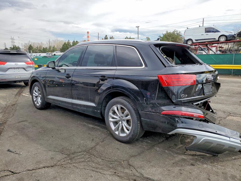 2019 Audi Q7 მანქანა იყიდება აუქციონზე, vin: WA1LAAF74KD013876, აუქციონის ნომერი: 46535446