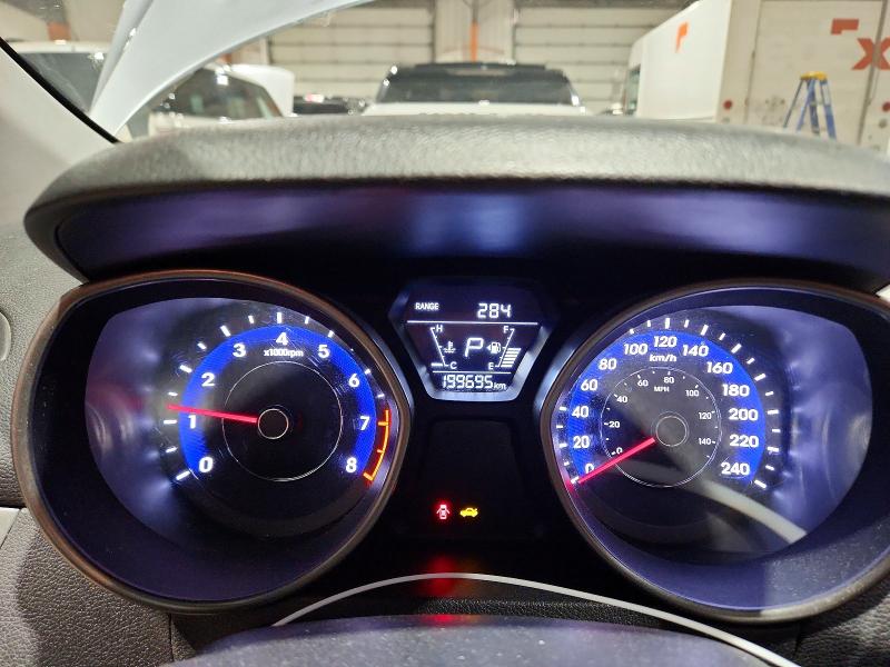 Продажа на аукционе авто 2015 Hyundai Elantra, vin: 5NPDH4AE7FH547337, номер лота: 47640626
