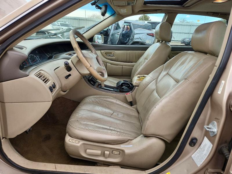 46054286 :رقم المزاد ، 4T1BF28B9YU108156 vin ، 2000 Toyota Avalon مزاد بيع