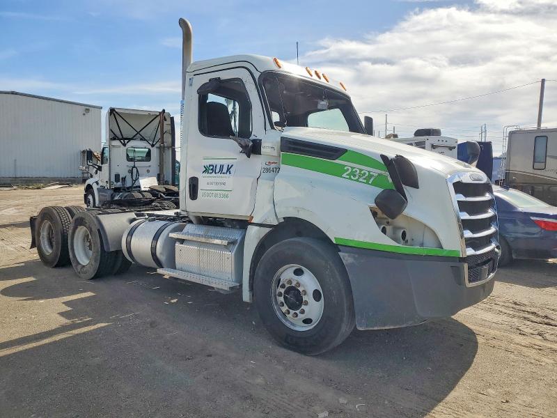Продажа на аукционе авто 2021 Freigliner Cascadia 126, vin: 3AKJHLDV4MSMD6397, номер лота: 46006066