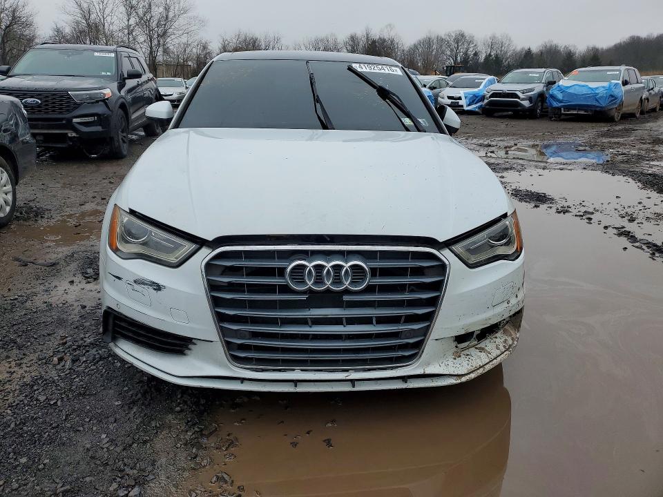 Продаж на аукціоні авто 2016 Audi A3, vin: WAUA7GFF2G1060965, номер лоту: 41925416