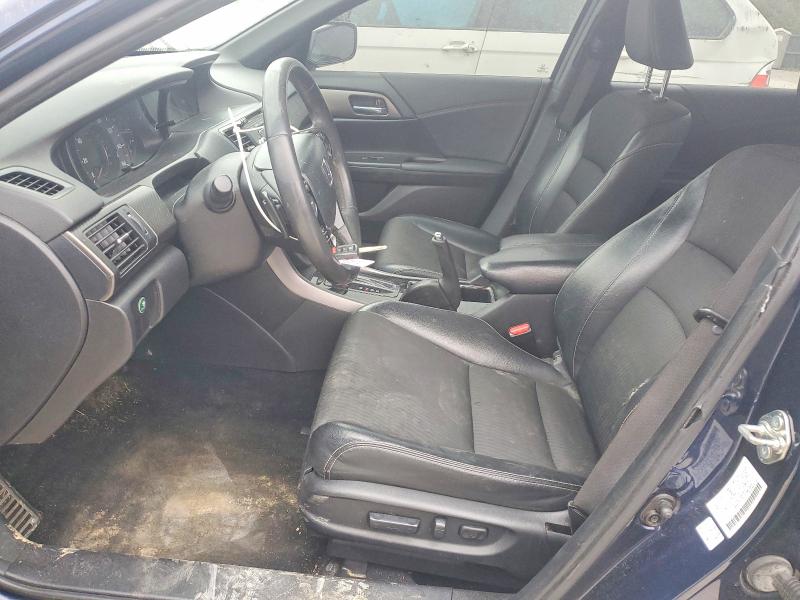 47877436 :رقم المزاد ، 1HGCR2F56HA102864 vin ، 2017 Honda Accord مزاد بيع