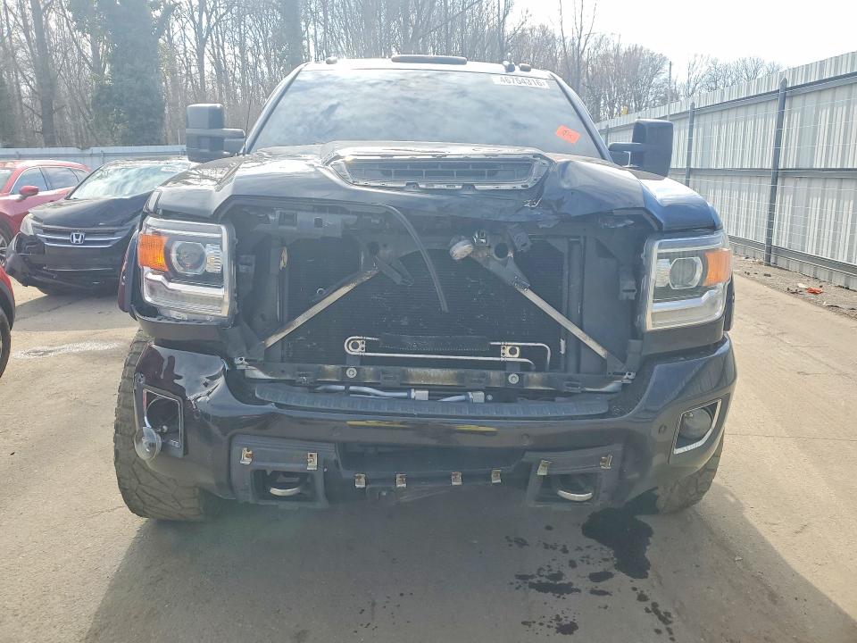 Продажа на аукционе авто 2018 Gmc Sierra, vin: 1GT12UEY3JF118160, номер лота: 46754316