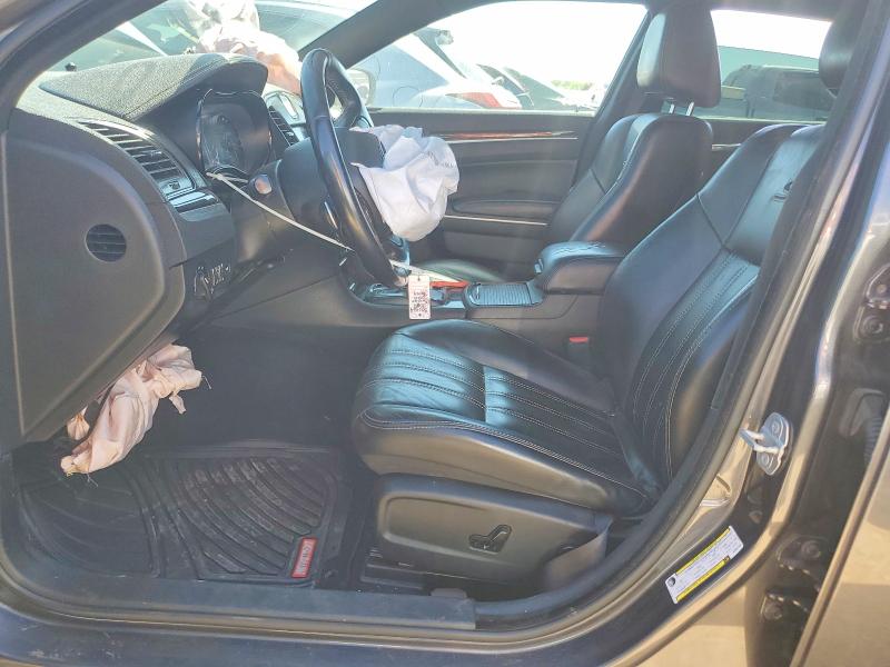 41647706 :رقم المزاد ، 2C3CCABG8KH697408 vin ، 2019 Chrysler 300 مزاد بيع