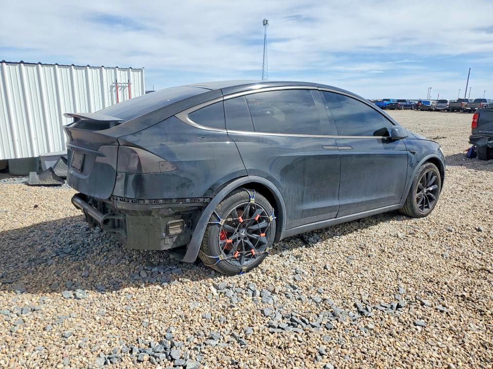 2020 Tesla Model X მანქანა იყიდება აუქციონზე, vin: 5YJXCDE4XLF303429, აუქციონის ნომერი: 45777526