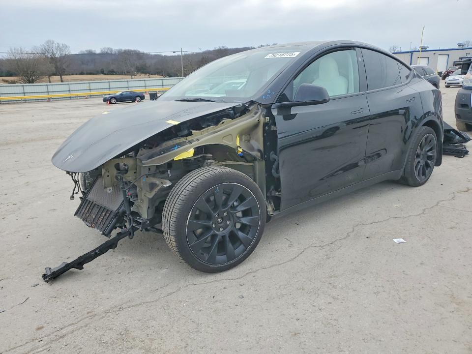 Auction sale of the 2025 Tesla Model Y, vin: 7SAYGDEE3SA362564, lot number: 79216775