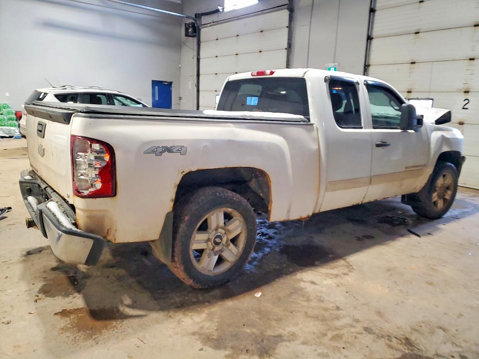 2007 Chevrolet Silverado მანქანა იყიდება აუქციონზე, vin: 2GCEK19J771614172, აუქციონის ნომერი: 41982006