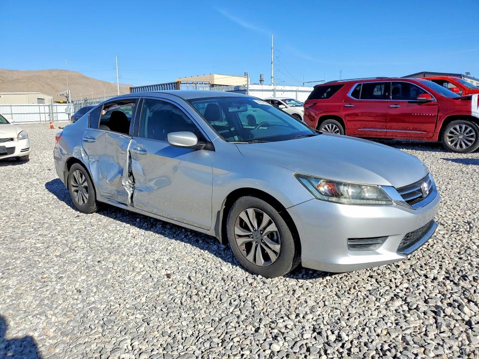 2015 Honda Accord მანქანა იყიდება აუქციონზე, vin: 1HGCR2F39FA195682, აუქციონის ნომერი: 46347436