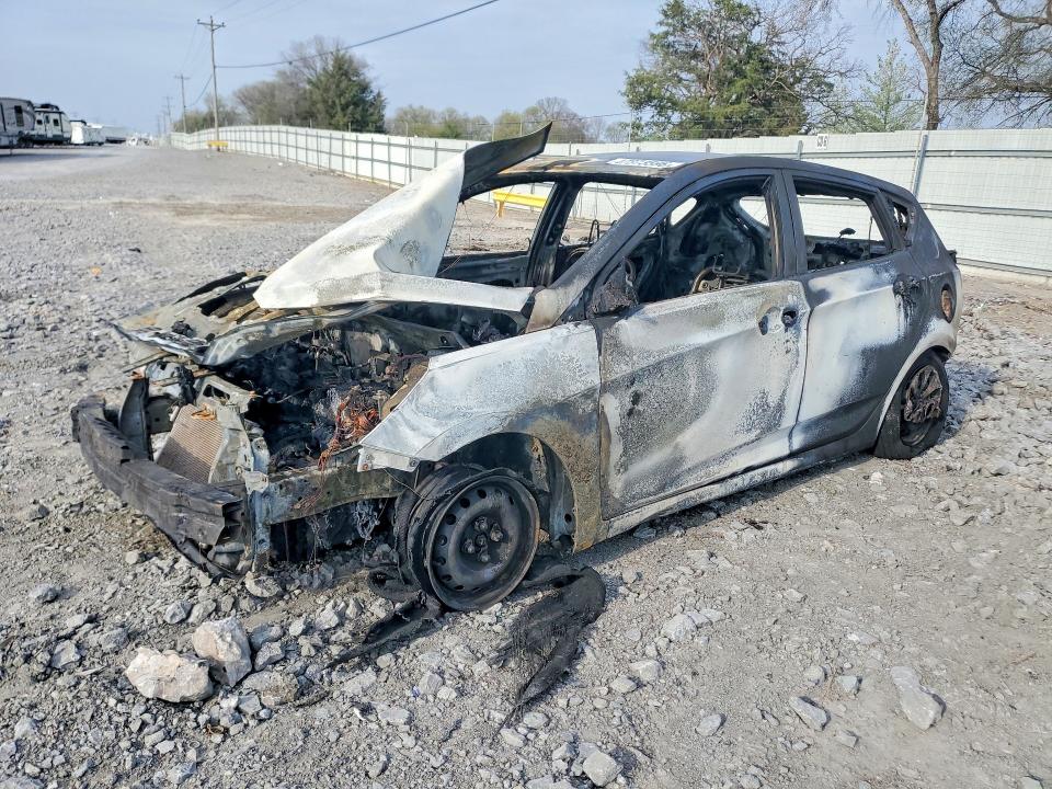 47373596 :رقم المزاد ، KMHCT5AE4GU245846 vin ، 2016 Hyundai Accent مزاد بيع