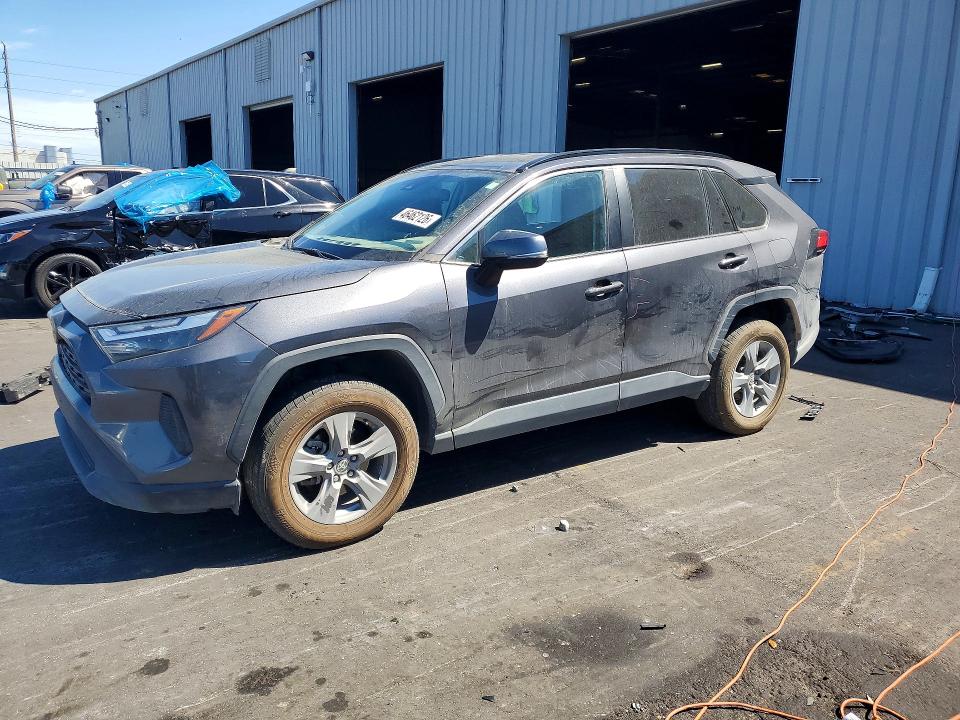 Auction sale of the 2022 Toyota Rav4, vin: 2T3W1RFV6NC182306, lot number: 46462126