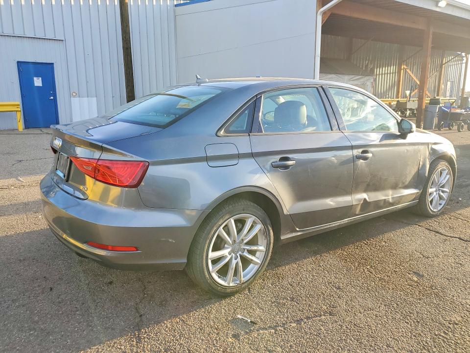 Продаж на аукціоні авто 2015 Audi A3, vin: WAUAJGFF4F1044010, номер лоту: 47422276