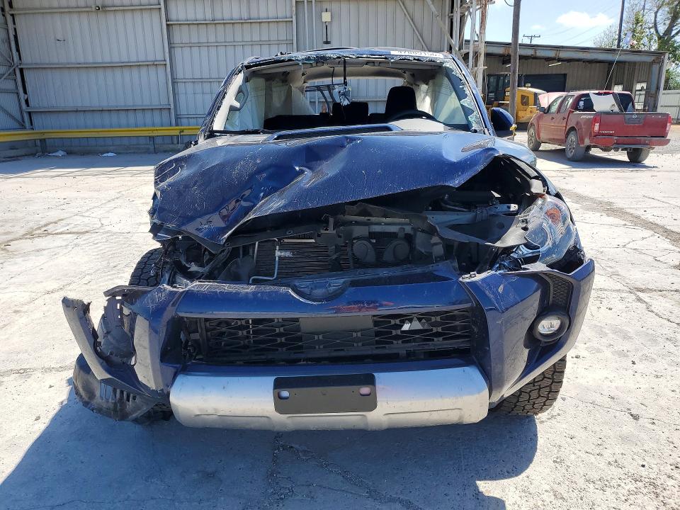 2024 Toyota 4runner მანქანა იყიდება აუქციონზე, vin: JTEPU5JR2R6233428, აუქციონის ნომერი: 47889156