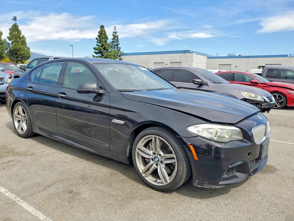 45782116 :رقم المزاد ، WBAFR9C59DDX81026 vin ، 2013 Bmw 550 مزاد بيع