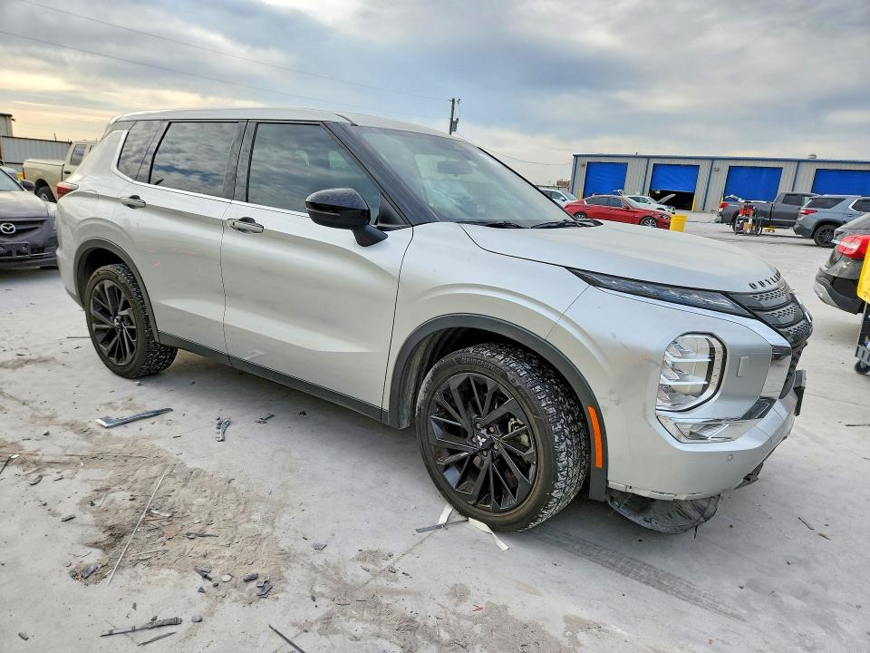Продаж на аукціоні авто 2022 Mitsubishi Outlander, vin: JA4J4UA8XNZ070395, номер лоту: 47199026