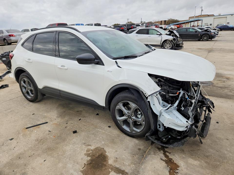 79486845 :رقم المزاد ، 1FMCU0MN0SUB52438 vin ، 2025 Ford Escape مزاد بيع