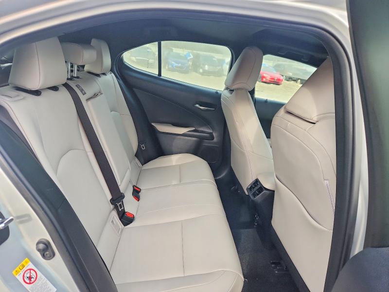 Продажа на аукционе авто 2019 Lexus Ux 250h, vin: JTHU9JBHXK2014221, номер лота: 79965085