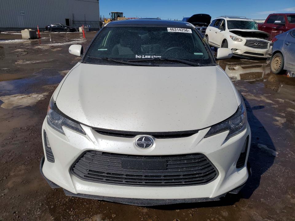 46314256 :رقم المزاد ، JTKJF5C75GJ015924 vin ، 2016 Scion Tc مزاد بيع