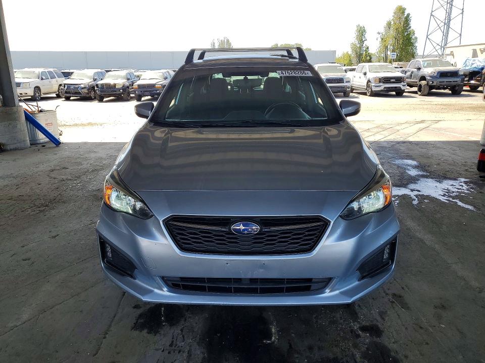 47628286 :رقم المزاد ، 4S3GTAM61J3741879 vin ، 2018 Subaru Impreza مزاد بيع