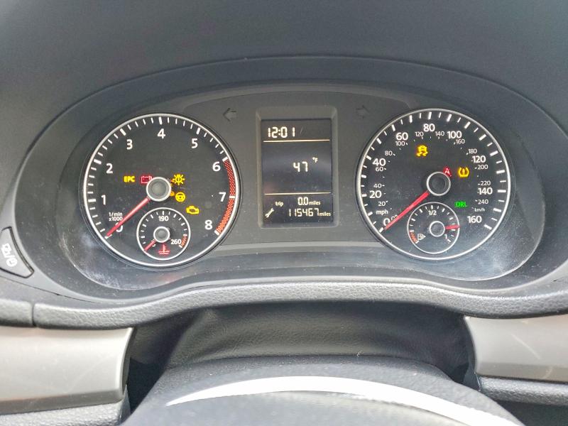 41699856 :رقم المزاد ، 1VWAT7A3XFC072891 vin ، 2015 Volkswagen Passat مزاد بيع