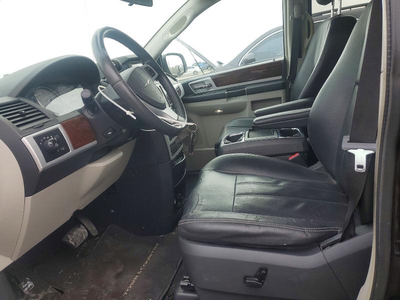 2010 Chrysler Town & Country მანქანა იყიდება აუქციონზე, vin: 2A4RR8D13AR387546, აუქციონის ნომერი: 79358435