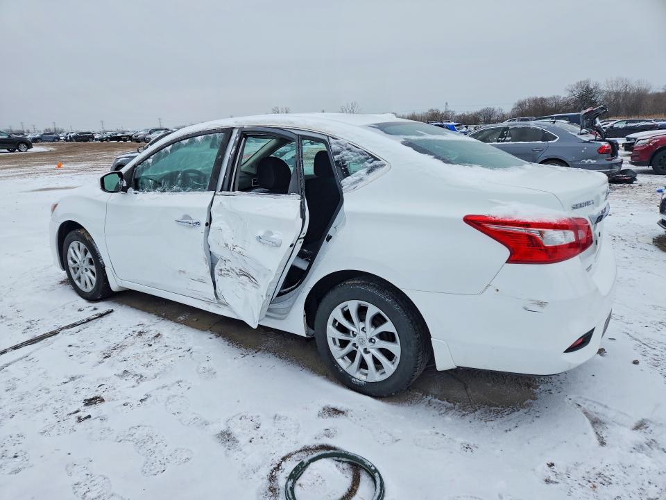 2018 Nissan Sentra მანქანა იყიდება აუქციონზე, vin: 3N1AB7AP7JY213413, აუქციონის ნომერი: 46162226