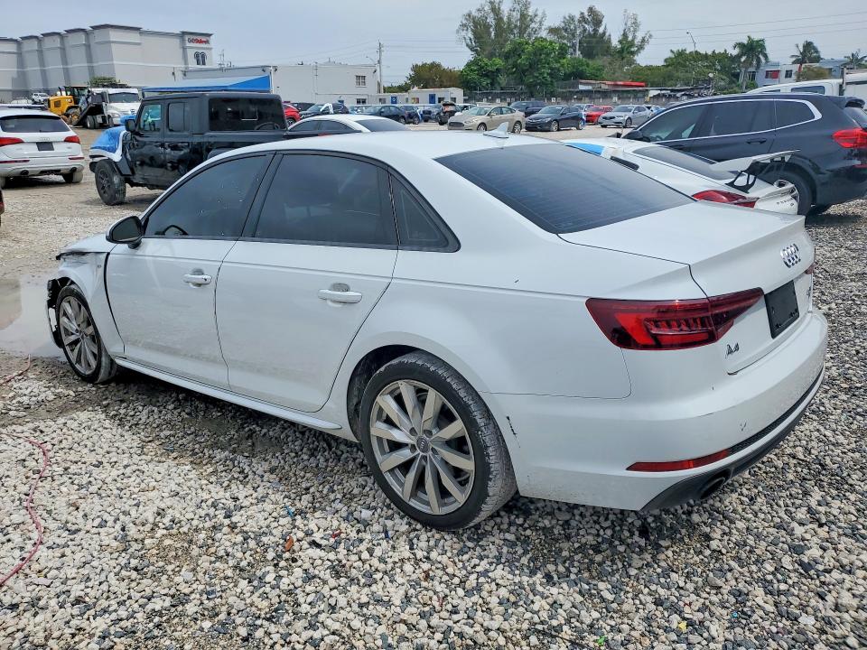 46259846 :رقم المزاد ، WAUKMAF4XJA068456 vin ، 2018 Audi A4 مزاد بيع