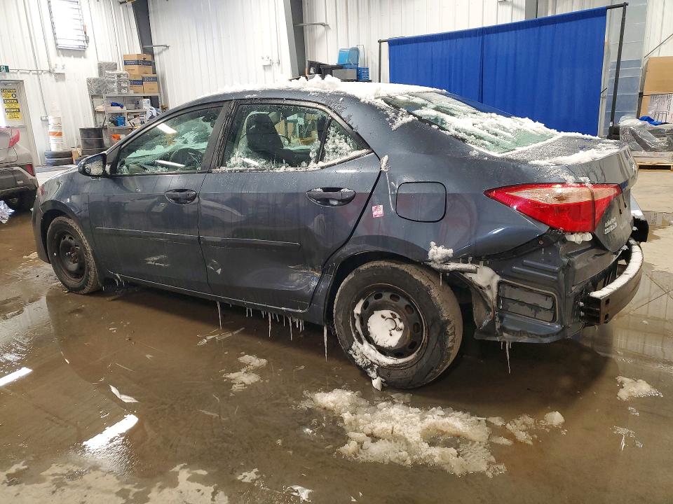 45719246 :رقم المزاد ، 2T1BURHE9JC053823 vin ، 2018 Toyota Corolla مزاد بيع