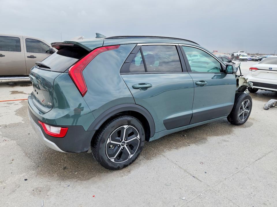 78993285 :رقم المزاد ، KNDCR3LE8S5233559 vin ، 2025 Kia Niro مزاد بيع