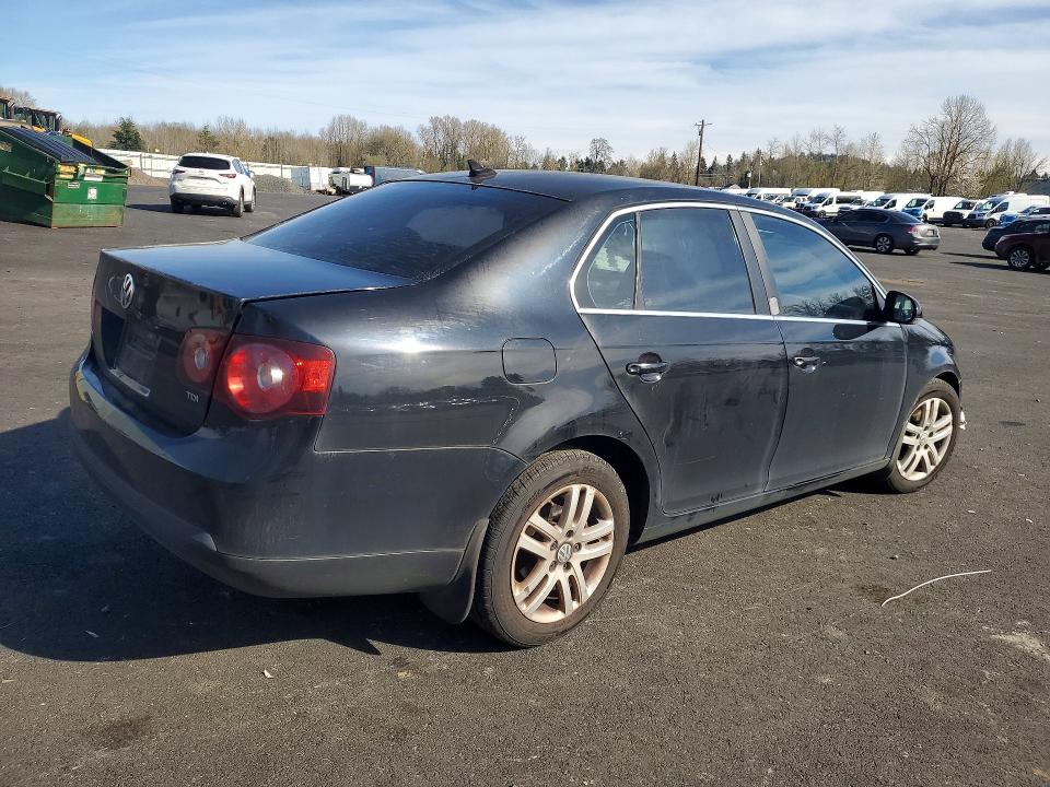 2010 Volkswagen Jetta მანქანა იყიდება აუქციონზე, vin: 3VWAL7AJ6AM017585, აუქციონის ნომერი: 48277606
