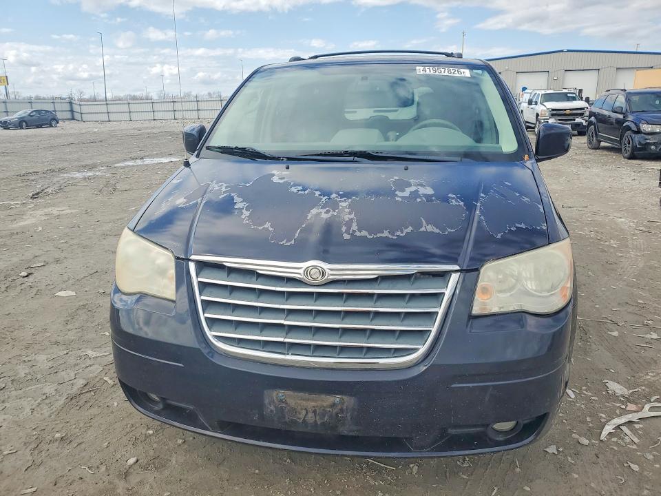 2010 Chrysler Town & Country მანქანა იყიდება აუქციონზე, vin: 2A4RR5D16AR241138, აუქციონის ნომერი: 41957826