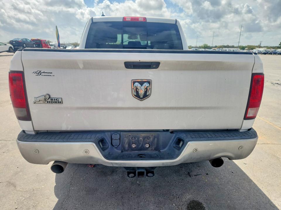 Продажа на аукционе авто 2018 Ram 1500, vin: 1C6RR6LT3JS180805, номер лота: 45731536