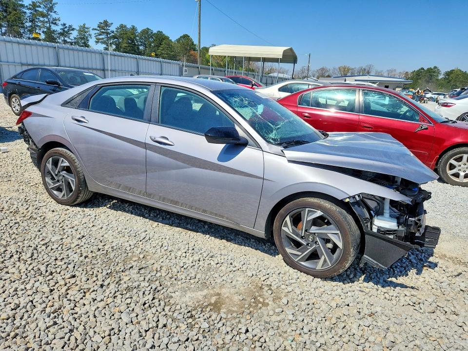 2025 Hyundai Elantra მანქანა იყიდება აუქციონზე, vin: KMHLM4DGXSU982112, აუქციონის ნომერი: 46818126