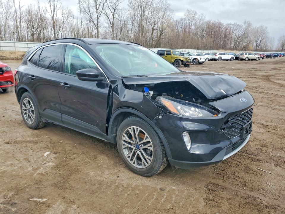 2021 Ford Escape მანქანა იყიდება აუქციონზე, vin: 1FMCU9H93MUA39961, აუქციონის ნომერი: 46321326