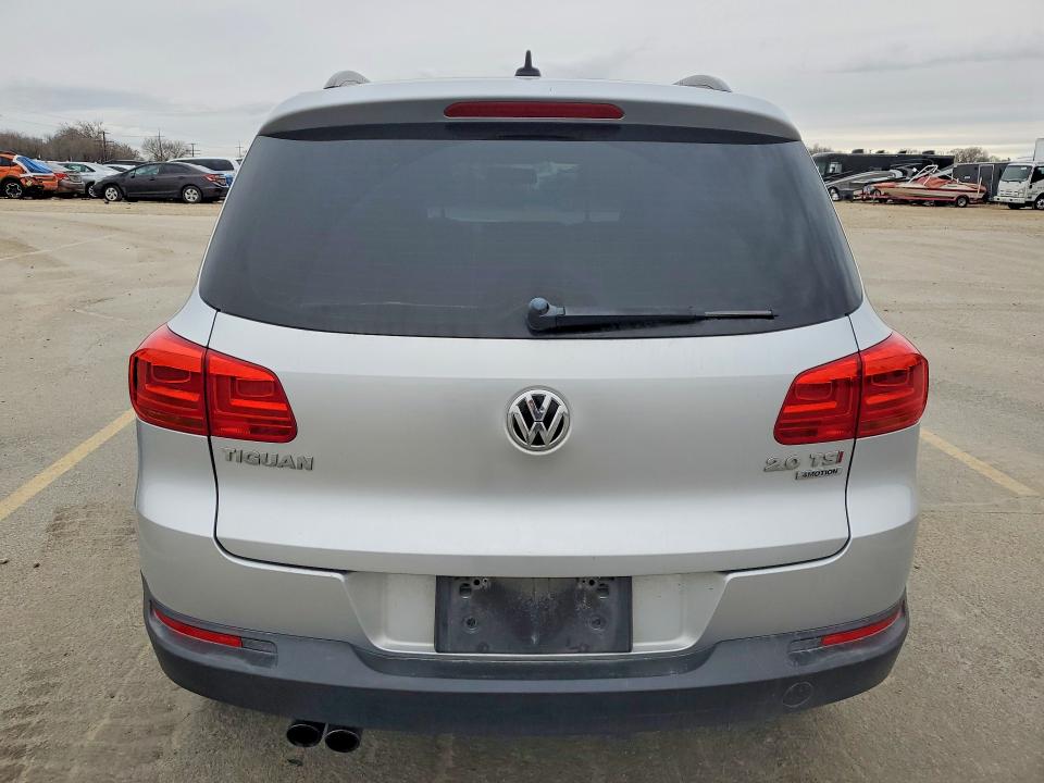 Продажа на аукционе авто 2015 Volkswagen Tiguan, vin: WVGBV7AX9FW504966, номер лота: 42074746