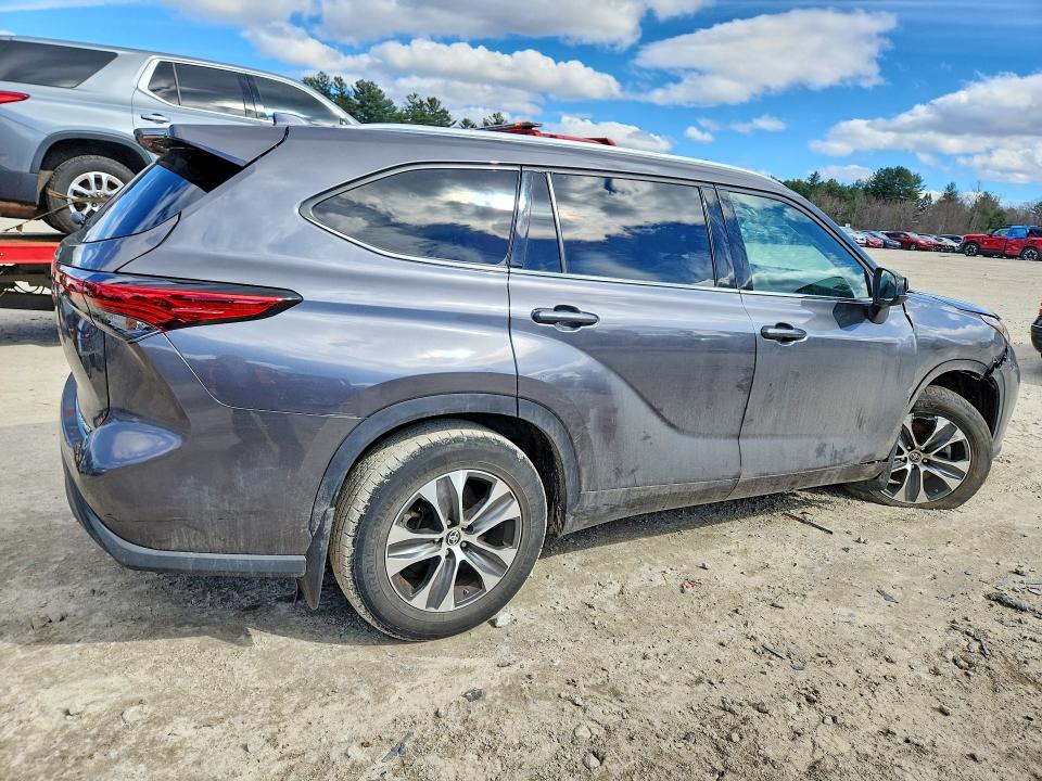 45578676 :رقم المزاد ، 5TDHZRBH7MS081906 vin ، 2021 Toyota Highlander مزاد بيع