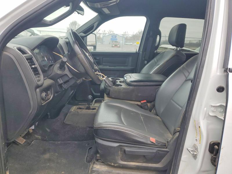 46069756 :رقم المزاد ، 3C63RRGLXRG208992 vin ، 2024 Ram 3500 مزاد بيع